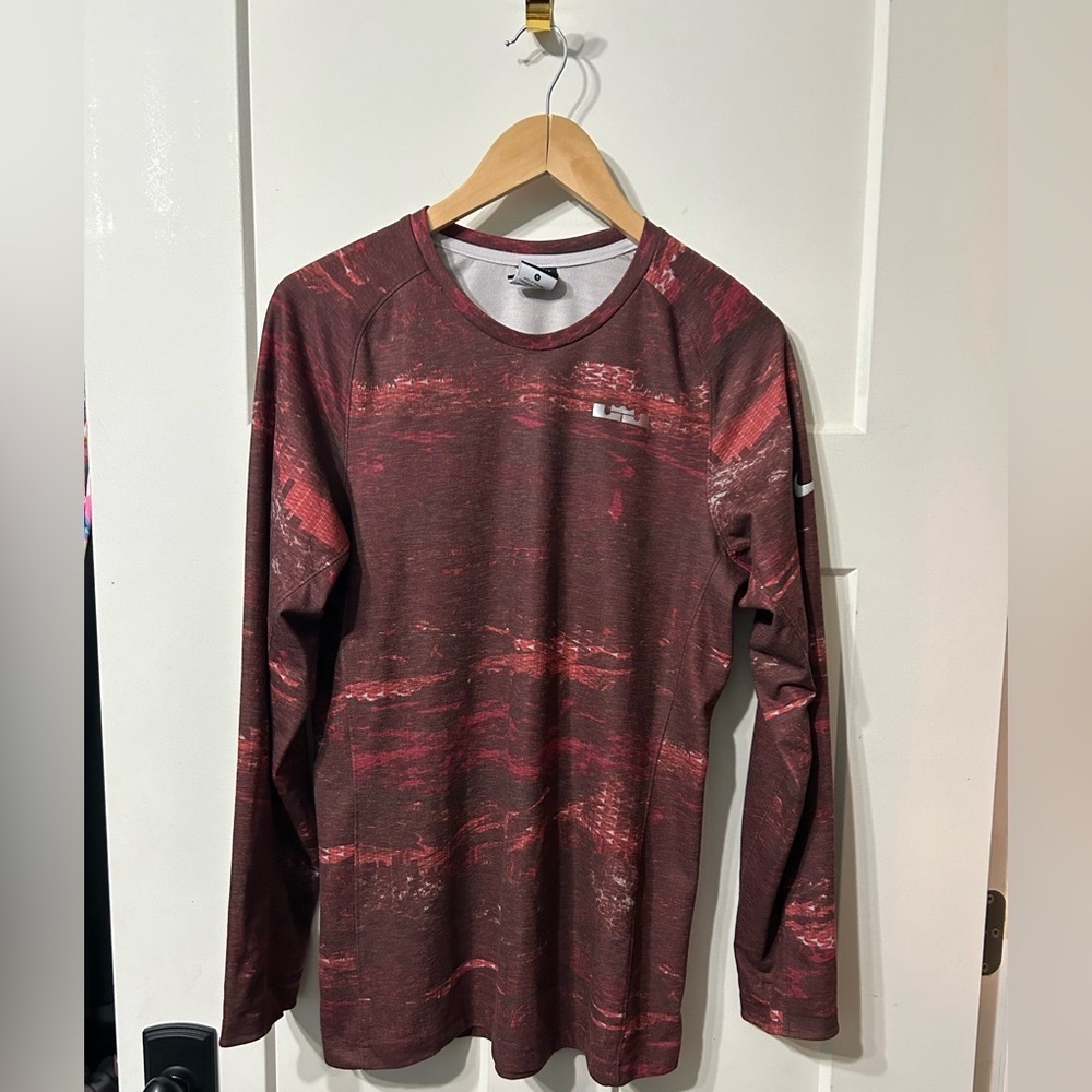 Mens Nike Dri-Fit Lebron James Crewneck longsleeve shirt Size S